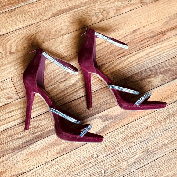 Shoe Republic LA stunning Stiletto with BLING - Picture 2 of 7